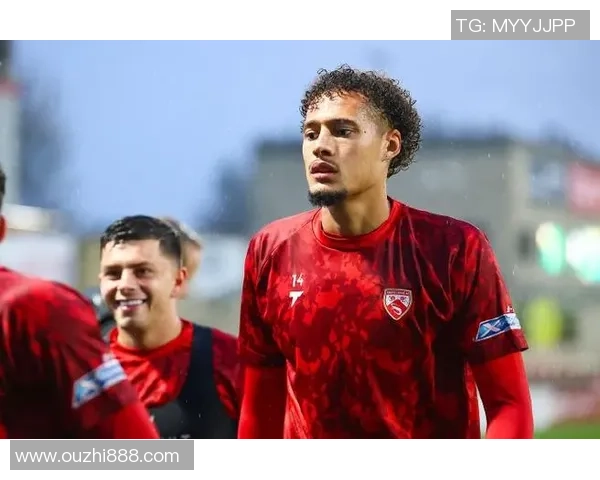 利物浦青训培养的足球明星们的辉煌成长之路与成就分享